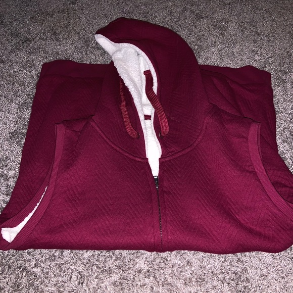 Vest - Picture 4 of 4